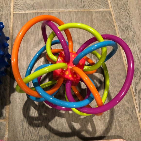 Baby teething and toy bundle with sophie teether, sensory ball and more - Picture 4 of 7